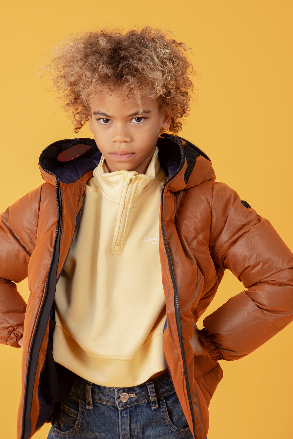 Translation missing: en.unisex-short-down-jacket-with-hood-jx694rtmbt5